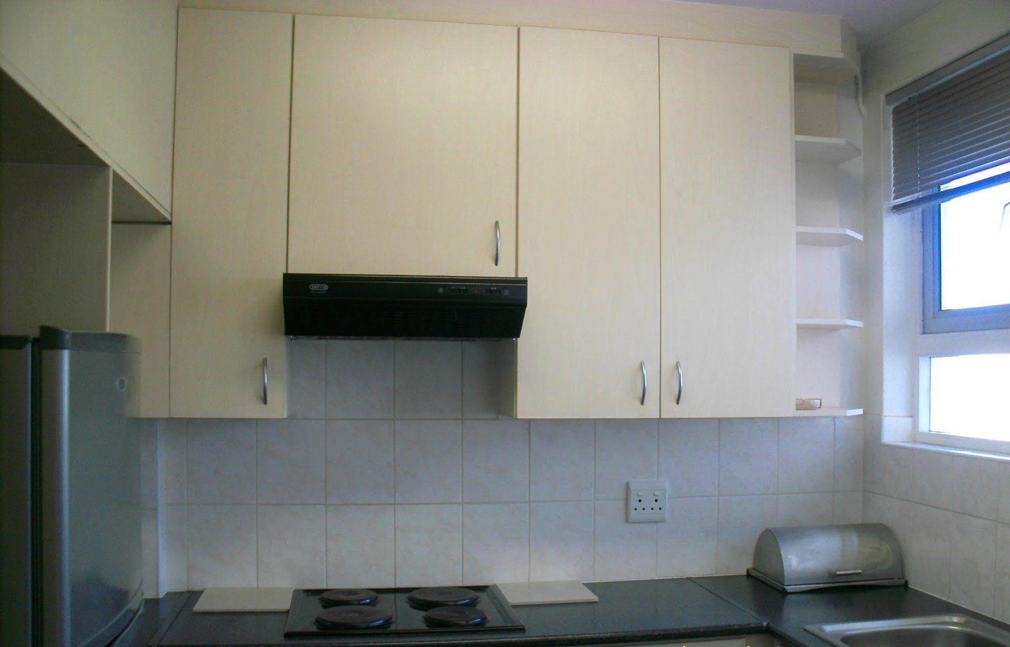 203 Mouille Grange Apartment Cape Town